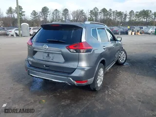2017 Nissan Rogue S with VIN KNMAT2MT0HP568120, listed as a IAAI auction lot 41700980 with 154,234 mi miles. Bid and sale history available at carsss.com. Image 4.