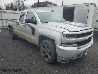 2017 Chevrolet Silverado 1500 Custom with VIN 1GCVKPEH5HZ236948, listed as a Copart auction lot 49219825 with 62,739 mi miles and Clean Title. Bid and sale history available at carsss.com. Image 4.