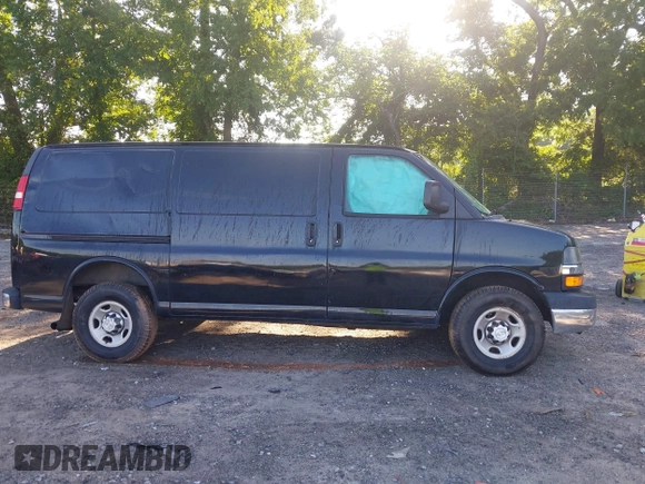 2016 Chevrolet Express Cargo with VIN 1GCWGAFF5G1156045, listed as a IAAI auction lot 42547185 with 166,535 mi miles and . Bid and sale history available at DreamBid. Image 13.