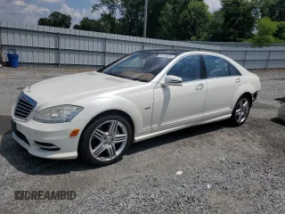 2012 Mercedes-Benz S 550 with VIN WDDNG9EB1CA464886, listed as a Copart auction lot 60199425 with 142,944 mi miles and Salvage title. Bid and sale history available at DreamBid. Image 1.