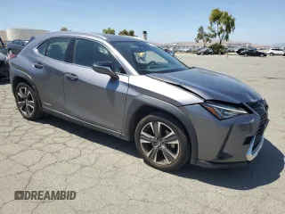 2019 Lexus UX 250h с VIN JTHU9JBHXK2017345, выставлен на аукционе Copart как лот 58538445 с пробегом 43 390 миль миль и Списание • Salvage title. История ставок и продаж доступна на DreamBid. Изображение 4.