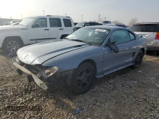 1994 Ford Mustang with VIN 1FALP4046RF182709, listed as a Copart auction lot 83690394 with 236,274 mi miles and Salvage Title. Bid and sale history available at carsss.com. Image 1.