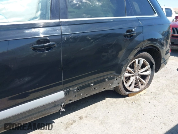 2019 Audi Q7 Premium Plus with VIN WA1LHAF70KD018858, listed as a IAAI auction lot 42290924 with 118,885 mi miles and . Bid and sale history available at DreamBid. Image 6.