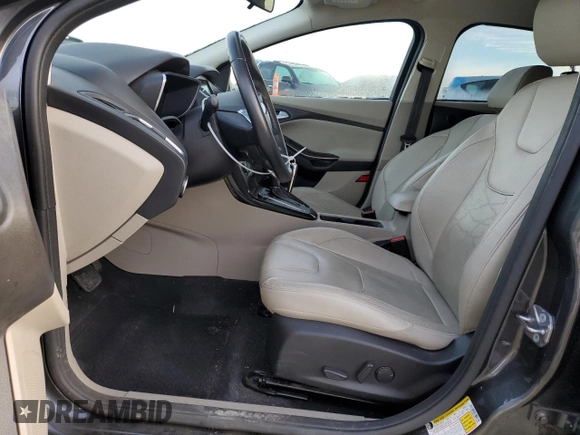 2015 Ford Focus Electric with VIN 1FADP3R43FL221870, listed as a Copart auction lot 79549284 with 67,079 mi miles and Salvage title. Bid and sale history available at DreamBid. Image 7.