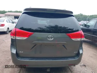 2014 Toyota Sienna Limited with VIN 5TDDK3DC5ES083785, listed as a IAAI auction lot 42559682 with 168,244 mi miles and . Bid and sale history available at DreamBid. Image 16.
