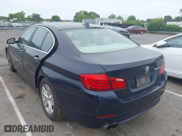 2012 BMW 5 Series 528i xDrive with VIN WBAXH5C58CDW08404, listed as a IAAI auction lot 42222460 with 146,851 mi miles and . Bid and sale history available at DreamBid. Image 3.