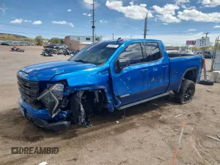 2023 GMC Sierra 1500 z VIN 1GTVUCE8XPZ279151, wystawiony jako Copart lot #53349085 z przebiegiem 41 378 mil mil oraz Szkoda całkowita • Salvage title. Historia ofert i sprzedaży dostępna na DreamBid. Obrazek 1.