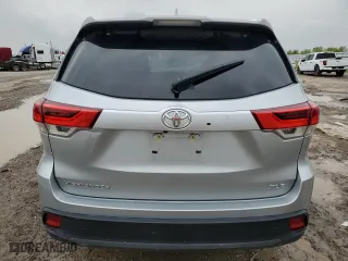 2019 Toyota Highlander SE with VIN 5TDKZRFH0KS559919, listed as a Copart auction lot 48600165 with 48,384 mi miles and Salvage Title. Bid and sale history available at carsss.com. Image 7.