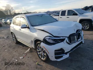 2021 BMW X5 xDrive40i with VIN 5UXCR6C05M9G48325, listed as a Copart auction lot 37308583 with 0 mi miles. Bid and sale history available at carsss.com. Image 4.