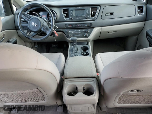 2018 Kia Sedona L with VIN KNDMA5C16J6374241, listed as a Copart auction lot 84114674 with 135,079 mi miles and Clean Title. Bid and sale history available at carsss.com. Image 8.