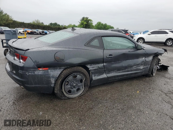2013 Chevrolet Camaro LS с VIN 2G1FA1E38D9223116, выставлен на аукционе Copart как лот 56469025 с пробегом 174 565 миль миль и Списание • Salvage title. История ставок и продаж доступна на DreamBid. Изображение 3.
