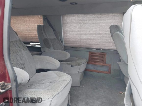 2003 Ford Econoline Cargo Recreational with VIN 1FDRE14W13HA62232, listed as a IAAI auction lot 42105347 with 222,451 mi miles and . Bid and sale history available at DreamBid. Image 8.