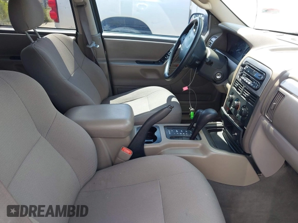 2003 Jeep Grand Cherokee Laredo with VIN 1J4GW48S53C571247, listed as a IAAI auction lot 42416174 with 175,328 mi miles and . Bid and sale history available at DreamBid. Image 5.