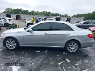 2012 Mercedes-Benz E 350 Luxury with VIN WDDHF8JB2CA611586, listed as a IAAI auction lot 42685335 with 214,413 mi miles and . Bid and sale history available at DreamBid. Image 14.