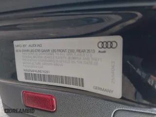 2018 Audi A4 Premium Plus with VIN WAUENAF46JN016261, listed as a IAAI auction lot 40404223 with 51,874 mi miles. Bid and sale history available at carsss.com. Image 9.