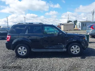 2011 Ford Escape Hybrid with VIN 1FMCU5K37BKA22327, listed as a IAAI auction lot 41906927 with 135,027 mi miles. Bid and sale history available at carsss.com. Image 13.
