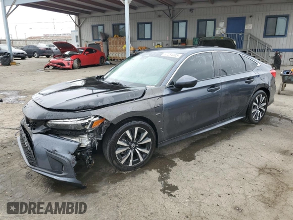 2023 Honda Civic EX z VIN 2HGFE1F72PH312995, wystawiony jako Copart lot #57284305 z przebiegiem 7 921 mil mil oraz Szkoda całkowita • Salvage title. Historia ofert i sprzedaży dostępna na DreamBid. Obrazek 1.