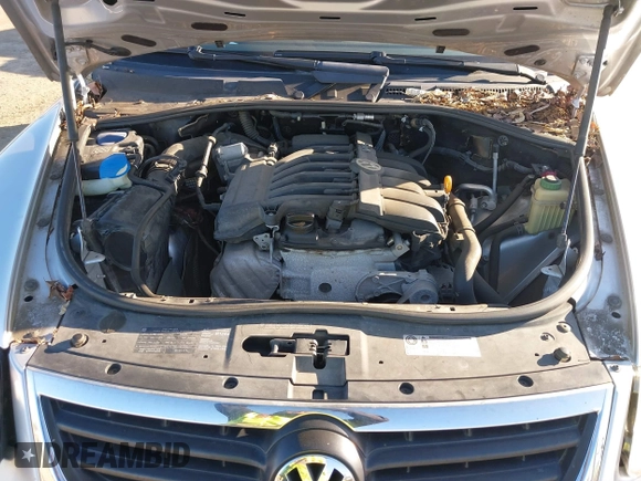 2010 Volkswagen Touareg VR6 with VIN WVGBF7A92AD001704, listed as a IAAI auction lot 41751316 with 80,597 mi miles and . Bid and sale history available at DreamBid. Image 10.