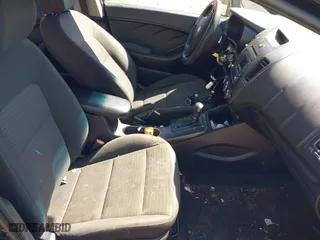 2015 Kia Forte LX with VIN KNAFX4A69F5268750, listed as a IAAI auction lot 41733802 with 234,049 mi miles. Bid and sale history available at carsss.com. Image 5.