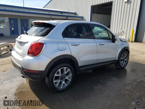 2016 FIAT 500X Trekking с VIN ZFBCFYCT1GP346966, выставлен на аукционе Copart как лот 51161205 с пробегом 90 661 миль миль и Списание • Salvage title. История ставок и продаж доступна на DreamBid. Изображение 3.