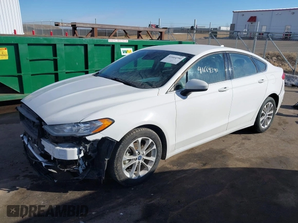 2020 Ford Fusion SE with VIN 3FA6P0HD5LR235064, listed as a IAAI auction lot 41664390 with 38,473 mi miles. Bid and sale history available at carsss.com. Image 18.