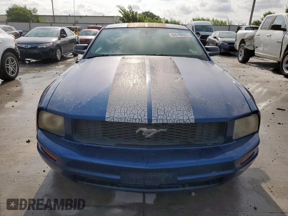 2007 Ford Mustang Deluxe with VIN 1ZVFT80NX75259360, listed as a Copart auction lot 64798625 with 194,209 mi miles and Clean title. Bid and sale history available at DreamBid. Image 5.
