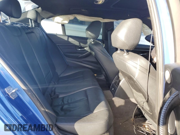 2013 BMW 3 Series 335i xDrive z VIN WBA3B9G5XDNR89623, wystawiony jako Copart lot #80271704 z przebiegiem 148 365 mil mil oraz Szkoda całkowita • Salvage title. Historia ofert i sprzedaży dostępna na DreamBid. Obrazek 10.