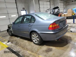 2005 BMW 3 Series 325xi with VIN WBAEU33445PR18694, listed as a Copart auction lot 87293204 with 151,393 mi miles and Salvage Title. Bid and sale history available at carsss.com. Image 2.