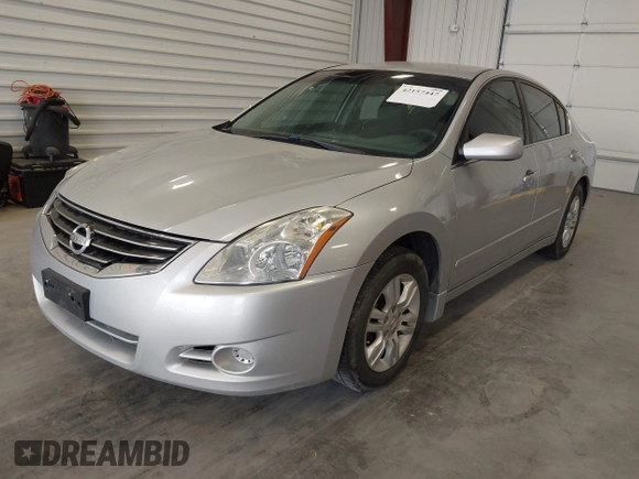 2010 Nissan Altima 2.5 S with VIN 1N4AL2AP2AN549504, listed as a IAAI auction lot 42157447 with 205,094 mi miles. Bid and sale history available at carsss.com. Image 2.