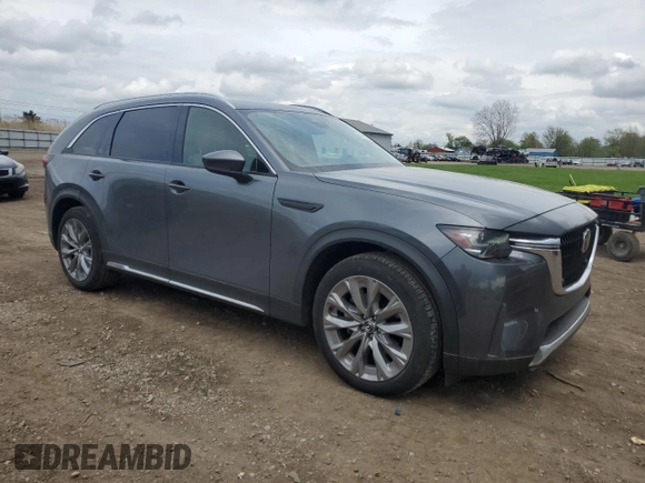 2024 Mazda CX-90 Premium z VIN JM3KKDHD2R1168478, wystawiony jako Copart lot #54739275 z przebiegiem 19 520 mil mil oraz Szkoda całkowita • Salvage title. Historia ofert i sprzedaży dostępna na DreamBid. Obrazek 4.
