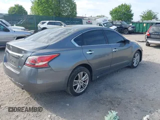 2014 Nissan Altima 2.5 S with VIN 1N4AL3AP1EC401416, listed as a IAAI auction lot 42165064 with 139,314 mi miles. Bid and sale history available at carsss.com. Image 4.