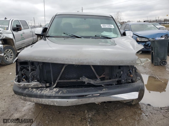 2001 Chevrolet Silverado 1500 with VIN 2GCEC19W411304593, listed as a Copart auction lot 40913394 with 167,931 mi miles and Non Repairable. Bid and sale history available at carsss.com. Image 5.
