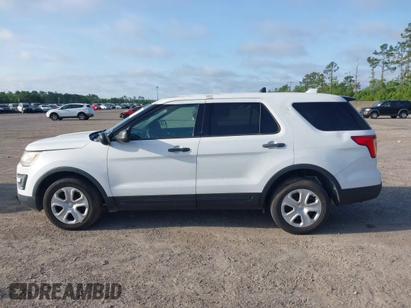 2017 Ford Police Interceptor Utility with VIN 1FM5K8AR0HGB92630, listed as a IAAI auction lot 42276713 with Not provided miles and . Bid and sale history available at DreamBid. Image 13.