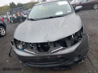 2017 Nissan Rogue Sport SV with VIN JN1BJ1CP9HW030968, listed as a IAAI auction lot 42002320 with 96,904 mi miles. Bid and sale history available at carsss.com. Image 12.