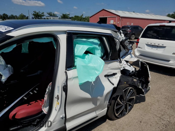 2024 Lincoln Corsair Grand Touring z VIN 5LMTJ5DZ8RUL01369, wystawiony jako Copart lot #66611794 z przebiegiem Nie podano mil oraz Nie do naprawy • Non repairable. Historia ofert i sprzedaży dostępna na DreamBid. Obrazek 10.