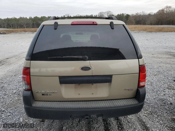 2005 Ford Explorer XLS with VIN 1FMZU62KX5UA57573, listed as a Copart auction lot 86739784 with 271,749 mi miles and Salvage Title. Bid and sale history available at carsss.com. Image 6.