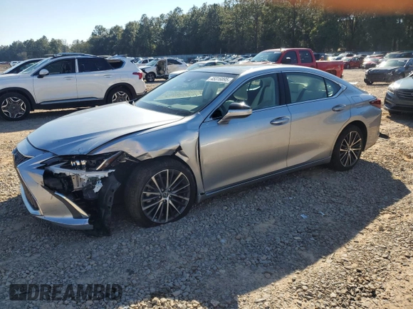 2022 Lexus ES 350 z VIN 58ADZ1B18NU135301, wystawiony jako Copart lot #45316895 z przebiegiem 32 746 mil mil oraz Szkody całkowita. Historia ofert i sprzedaży dostępna na DreamBid. Obrazek 1.