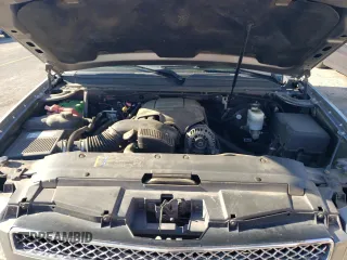 2007 Chevrolet Suburban LT with VIN 1GNFK16387J404445, listed as a Copart auction lot 73716864 with 182,417 mi miles and Salvage Title. Bid and sale history available at carsss.com. Image 12.
