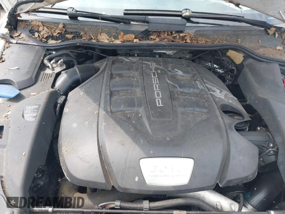 2013 Porsche Cayenne Diesel with VIN WP1AF2A26DLA41346, listed as a IAAI auction lot 42670580 with 154,110 mi miles and . Bid and sale history available at DreamBid. Image 10.