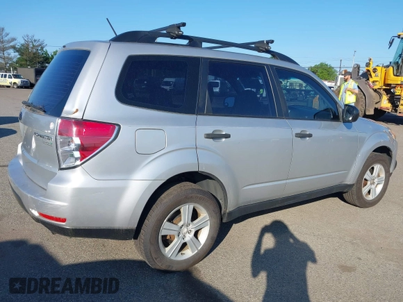 2010 Subaru Forester X with VIN JF2SH6BC6AH907478, listed as a IAAI auction lot 42562722 with 159,021 mi miles and . Bid and sale history available at DreamBid. Image 4.