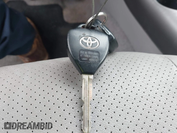 2008 Toyota RAV4 Limited with VIN JTMBK31VX85055276, listed as a IAAI auction lot 42202493 with 161,793 mi miles and . Bid and sale history available at DreamBid. Image 11.