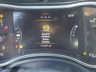 2017 Jeep Grand Cherokee Overland with VIN 1C4RJECGXHC636297, listed as a IAAI auction lot 41661922 with 111,477 mi miles. Bid and sale history available at carsss.com. Image 15.
