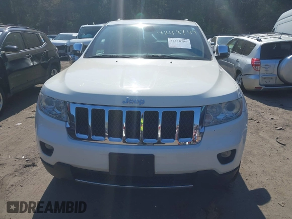 2011 Jeep Grand Cherokee Overland Summit with VIN 1J4RR6GT9BC546825, listed as a IAAI auction lot 42118789 with 123,449 mi miles. Bid and sale history available at carsss.com. Image 12.