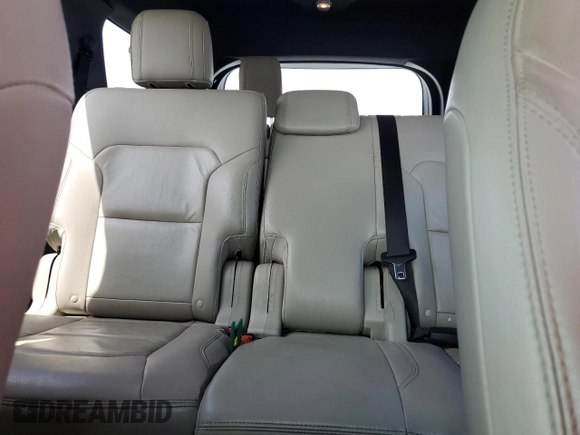 2018 Ford Explorer XLT with VIN 1FM5K7D80JGA34341, listed as a Copart auction lot 52063215 with 102,388 mi miles and Salvage Title. Bid and sale history available at DreamBid. Image 10.
