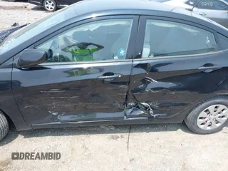 2017 Hyundai Accent SE z VIN KMHCT4AE1HU342868, wystawiony jako IAAI lot #42403205 z przebiegiem 54 890 mil mil oraz . Historia ofert i sprzedaży dostępna na DreamBid. Obrazek 6.