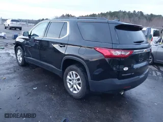 2019 Chevrolet Traverse LT Cloth with VIN 1GNEVGKWXKJ100533, listed as a IAAI auction lot 41592345 with 122,317 mi miles. Bid and sale history available at carsss.com. Image 3.
