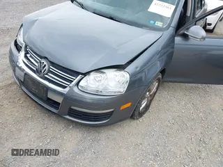 2010 Volkswagen Jetta SE с VIN 3VWRZ7AJ3AM158356, выставлен на аукционе IAAI как лот 42222303 с пробегом 223 436 миль миль и . История ставок и продаж доступна на DreamBid. Изображение 6.