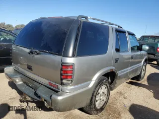 1999 GMC Jimmy SLE with VIN 1GKDT13W1X2537011, listed as a Copart auction lot 76623754 with 212,083 mi miles and Salvage Title. Bid and sale history available at carsss.com. Image 3.