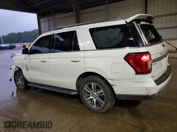 2023 Ford Expedition XLT with VIN 1FMJU1H88PEA00734, listed as a Copart auction lot 80466894 with 37,057 mi miles and Salvage Title. Bid and sale history available at carsss.com. Image 2.