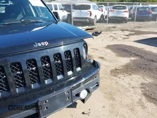 2015 Jeep Patriot Sport with VIN 1C4NJPBB8FD399932, listed as a IAAI auction lot 41935017 with 92,379 mi miles. Bid and sale history available at carsss.com. Image 6.